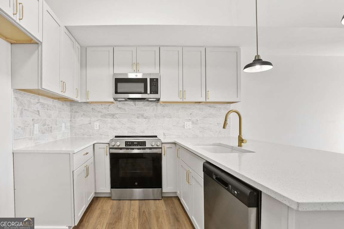 302 Lorch Street Savannah - Photo 7