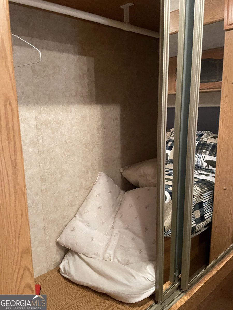 175 Yogi Bear Boulevard Cleveland - Photo 11