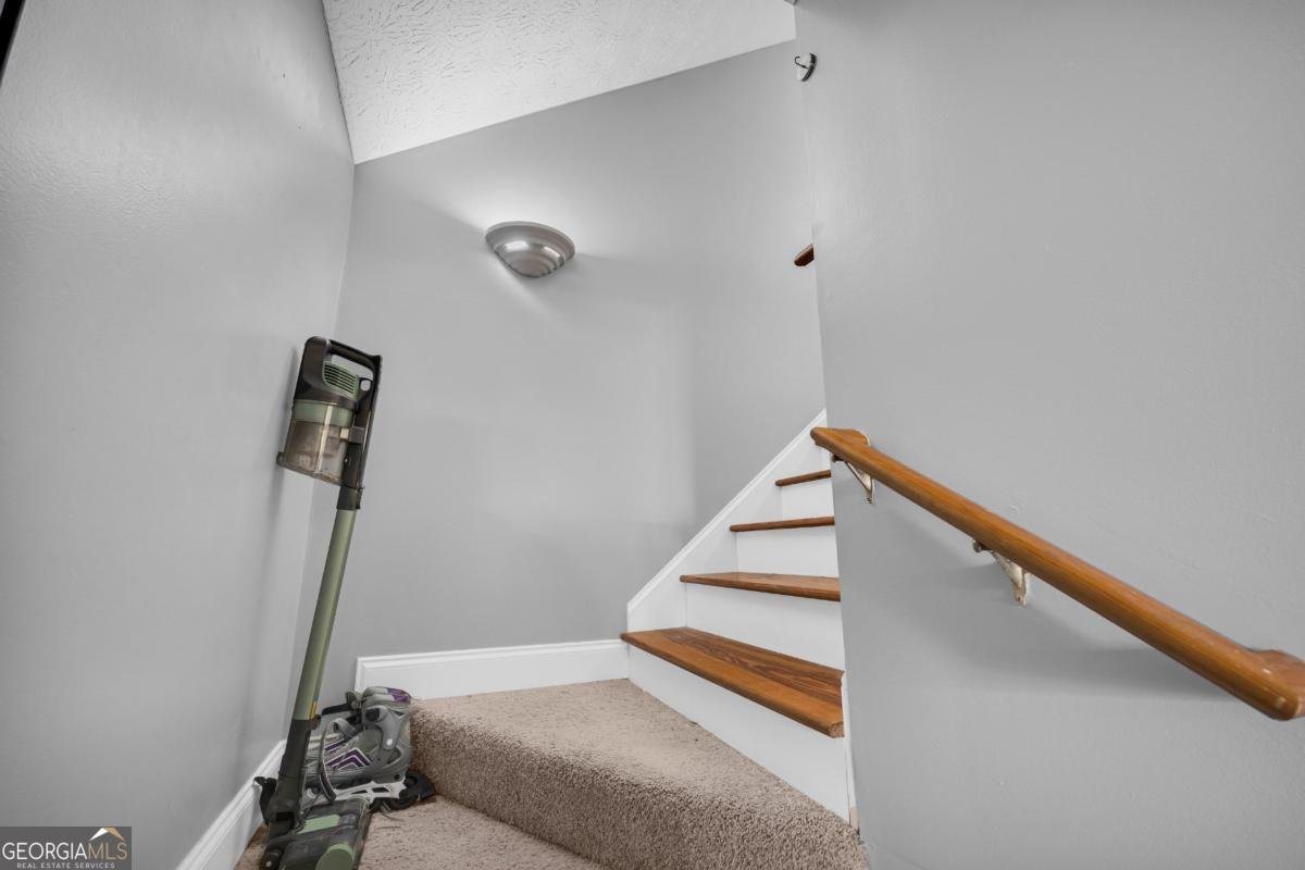 369 Kay Drive Winder - Photo 21