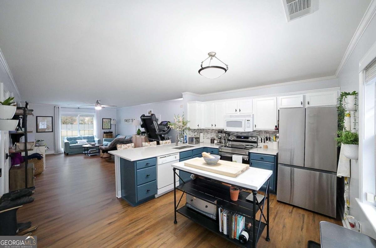 211 Littleton Way Athens - Photo 8