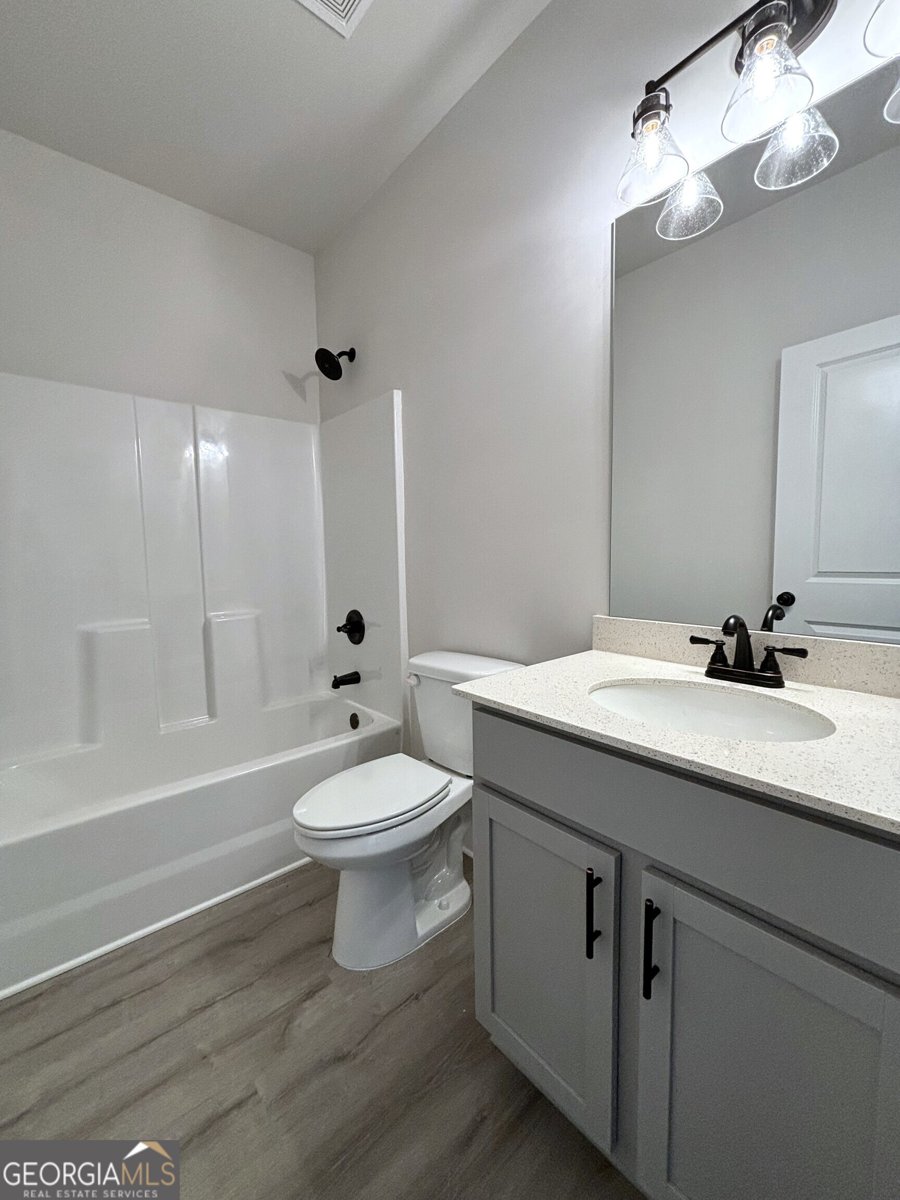 36 Village Court Cleveland - Photo 8