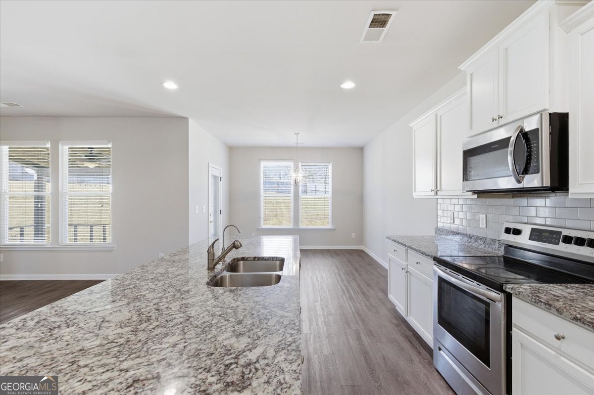 1332 Slaton Manor Drive Conyers - Photo 10