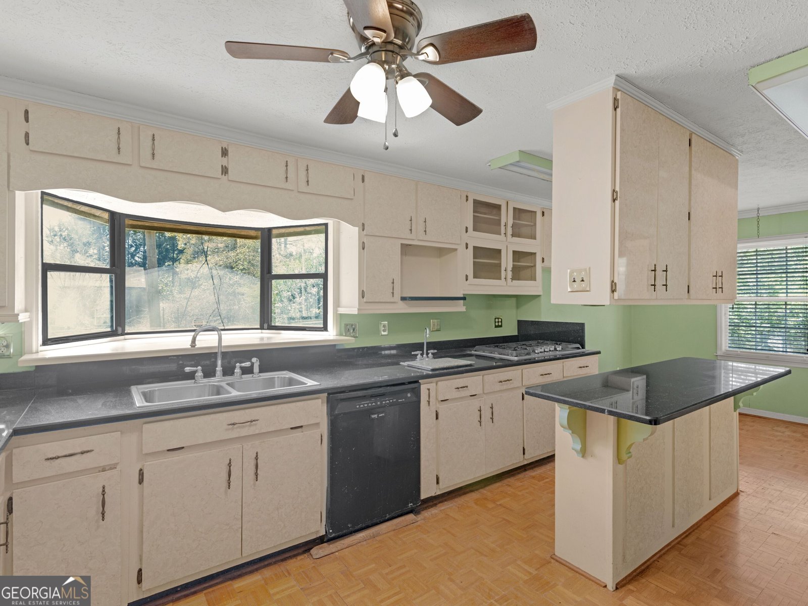 209 Founders Drive Barnesville - Photo 33