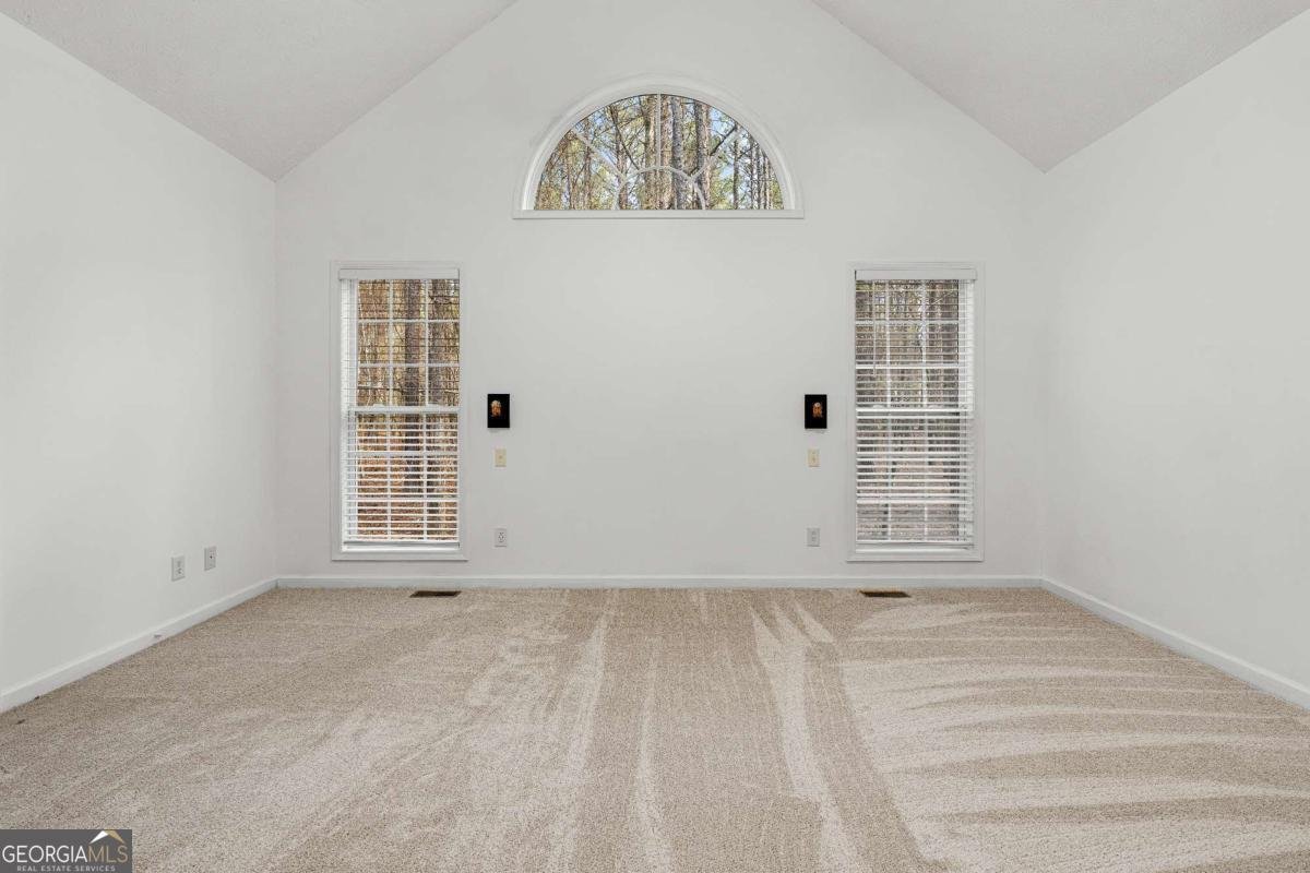 54 Ray Drive Meansville - Photo 12