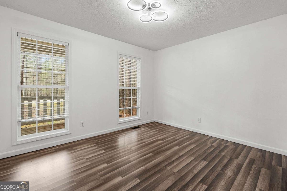 54 Ray Drive Meansville - Photo 18