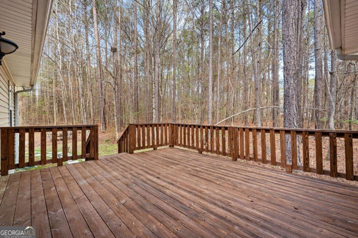 54 Ray Drive Meansville - Photo 8