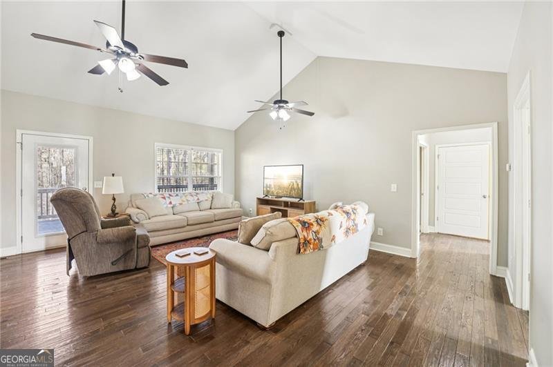 7055 Bannister Road Cumming - Photo 11