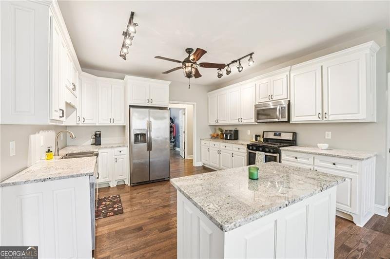 7055 Bannister Road Cumming - Photo 17