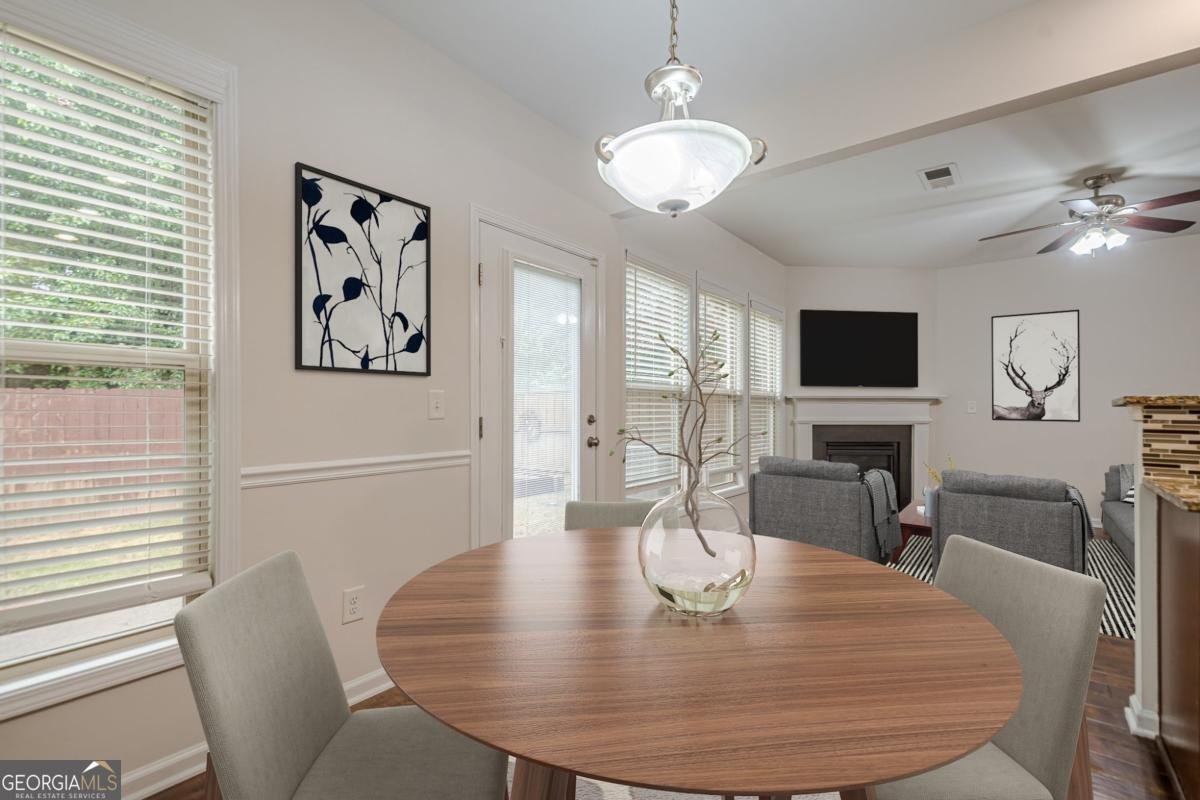 1425 Faircrest Lane Alpharetta - Photo 10