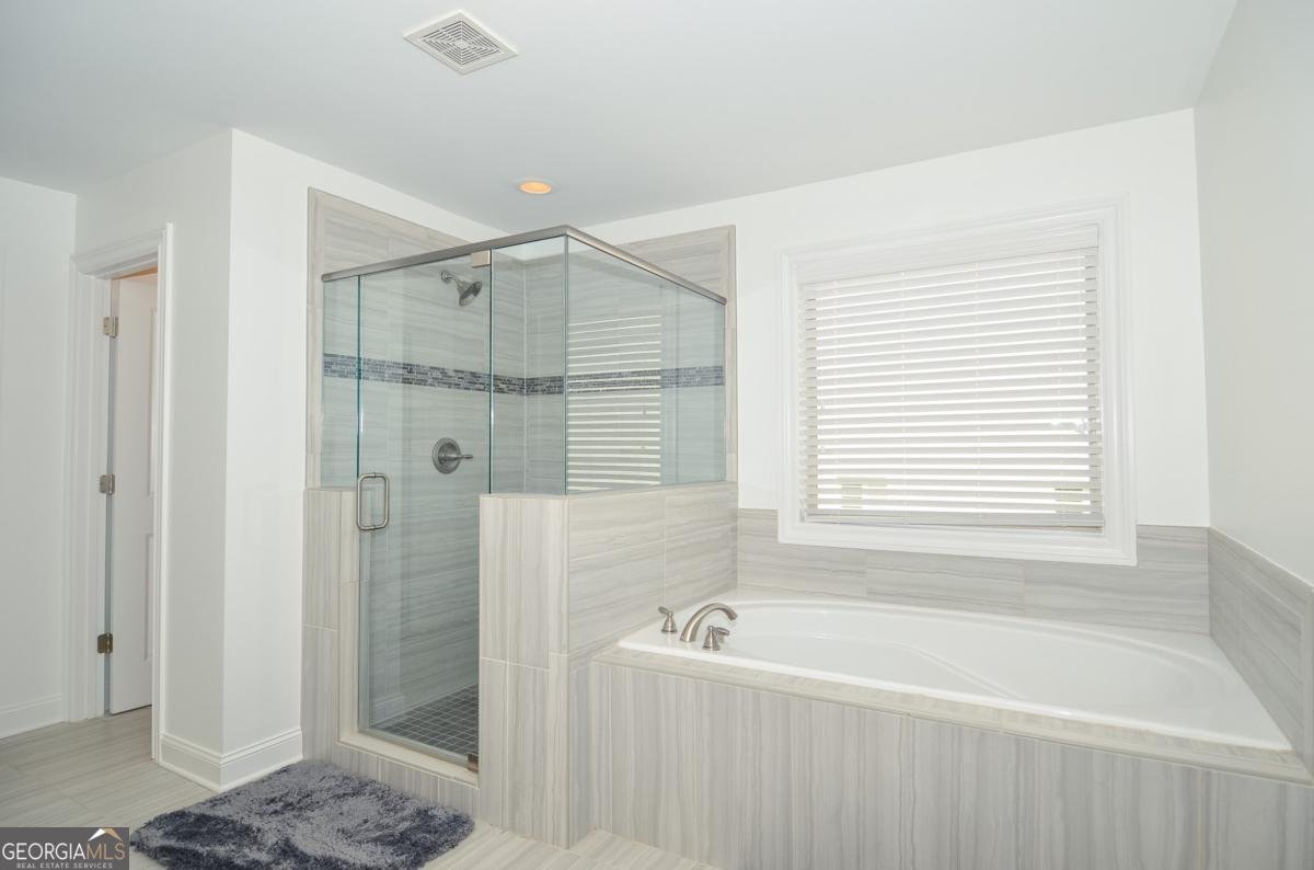 2461 Wildlife Court Buford - Photo 32