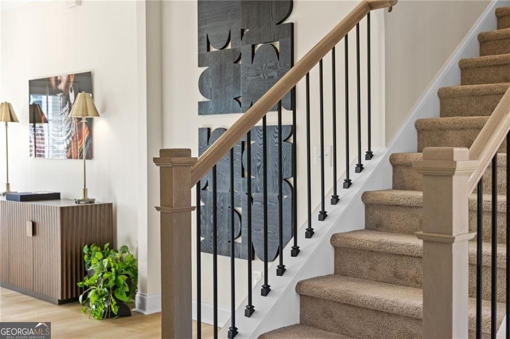 7232 Millbrae Walk Flowery Branch - Photo 12