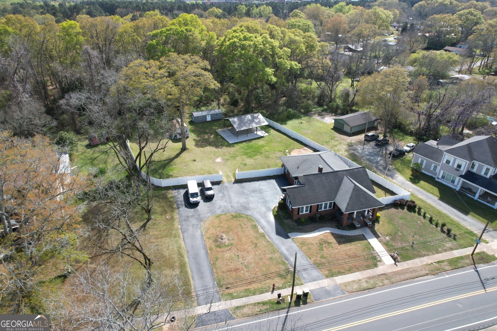 503 Forsyth Street Barnesville - Photo 108