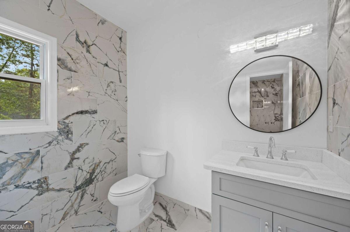 2696 Long Lake Terrace Roswell - Photo 18