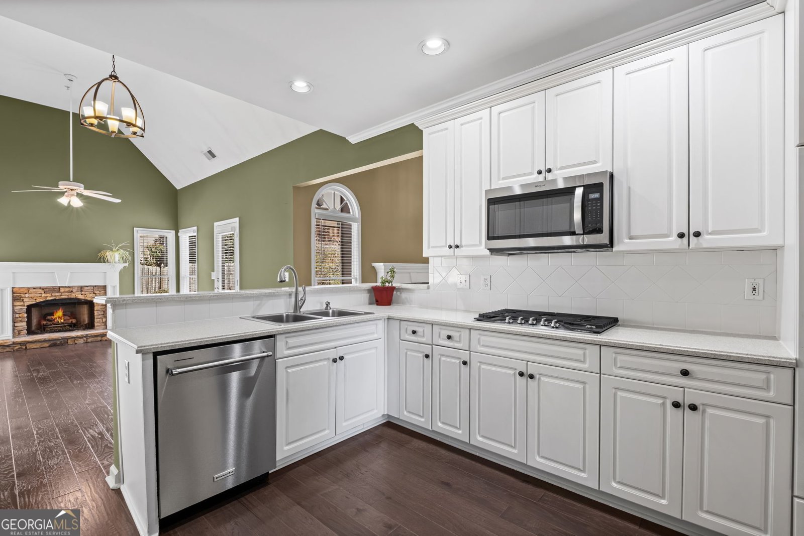 1233 Parkview Lane Kennesaw - Photo 18