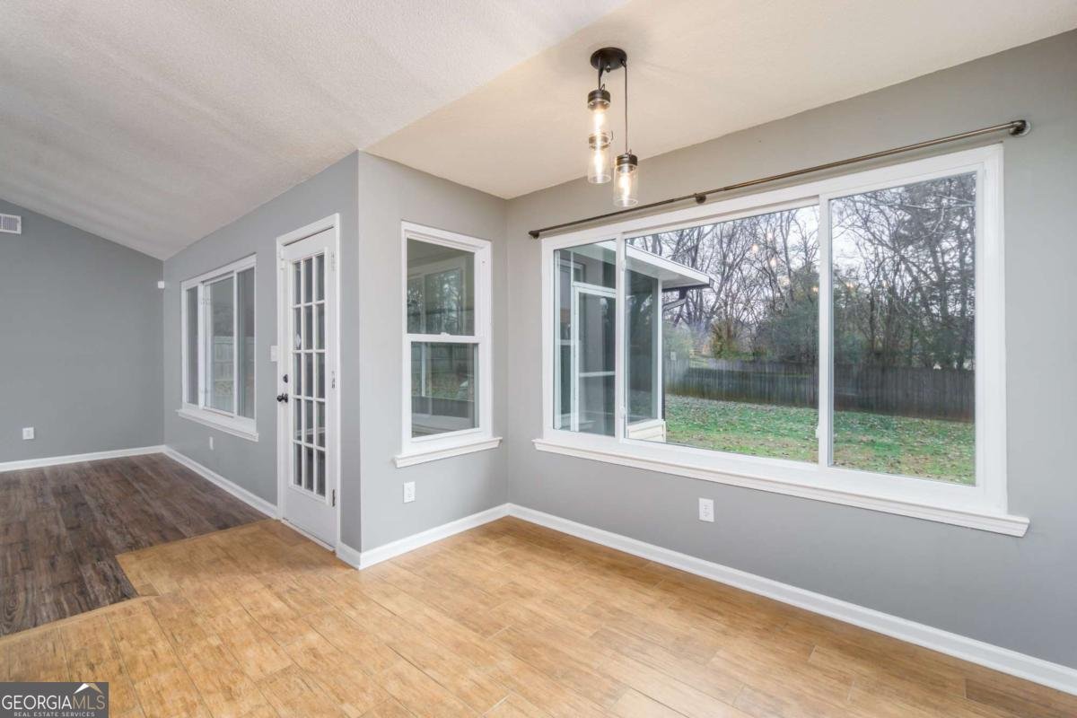 6325 Glen Drive Cumming - Photo 13