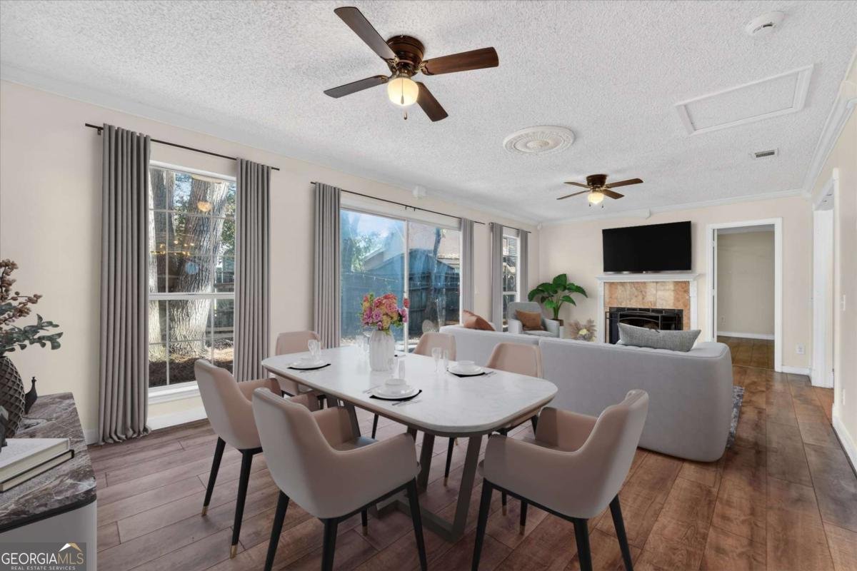 6 English Saddle Court Savannah - Photo 12