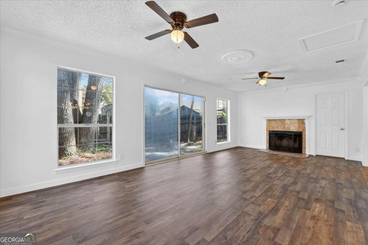 6 English Saddle Court Savannah - Photo 13