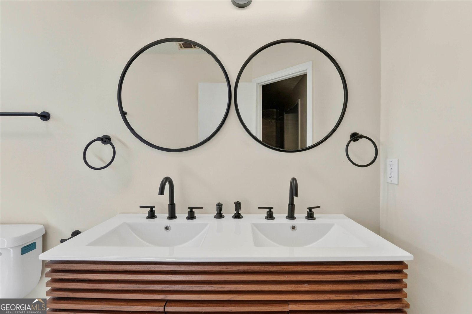 6 English Saddle Court Savannah - Photo 29