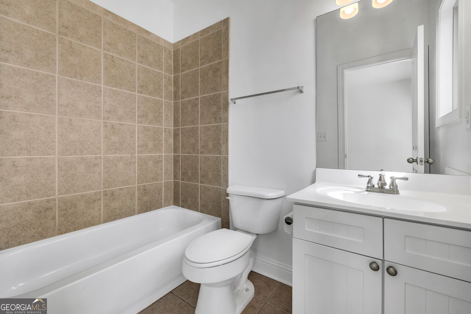 343 Alderwood Lane Sandy Springs - Photo 18