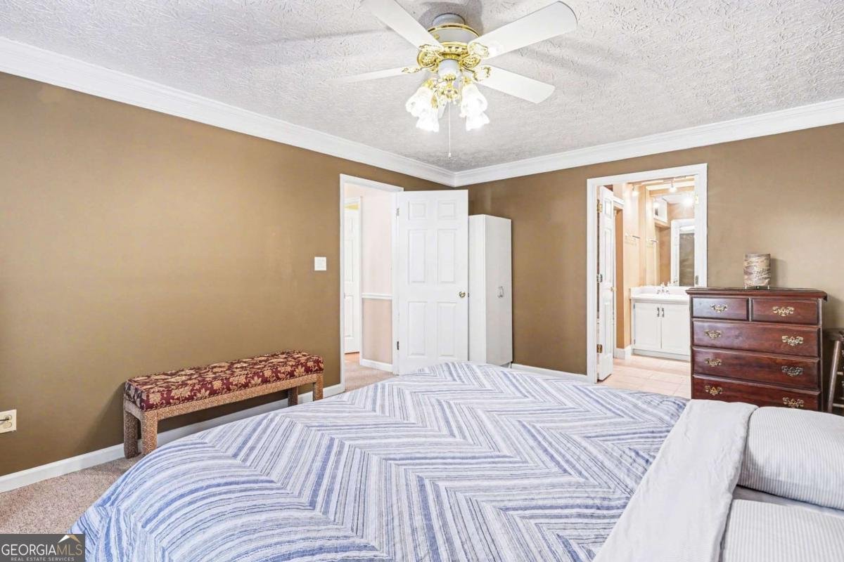 243 Sabrina Court Woodstock - Photo 15