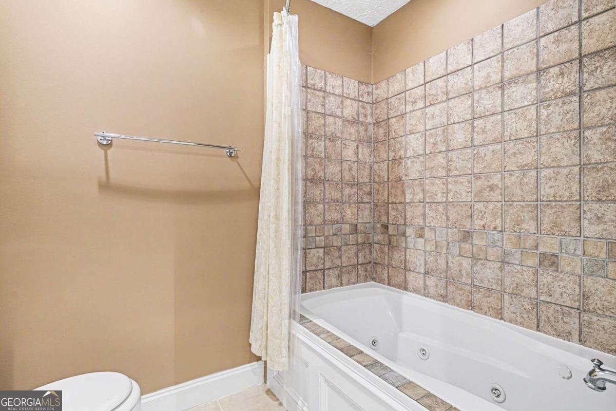 243 Sabrina Court Woodstock - Photo 17