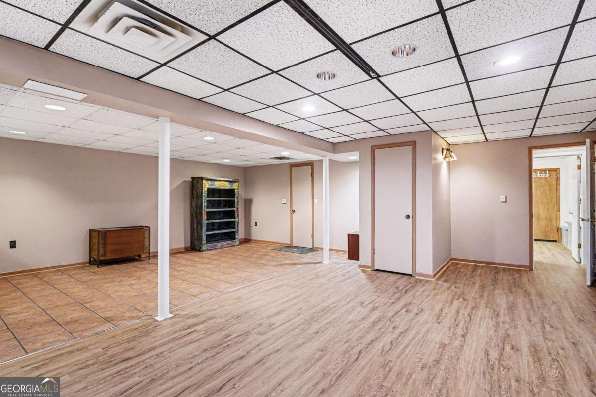 243 Sabrina Court Woodstock - Photo 21