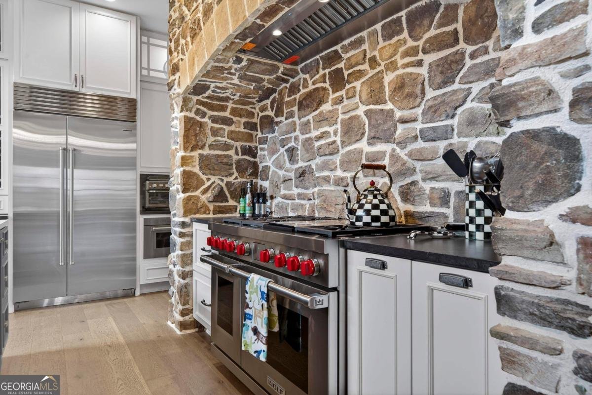 1031 Cavalier Cove Greensboro - Photo 10