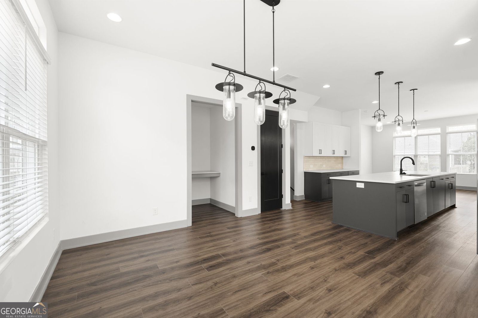 1250 Oxley Lane Atlanta - Photo 10