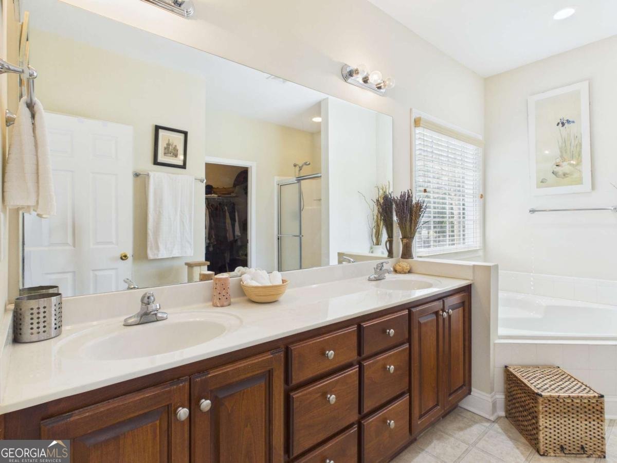 650 Lakeland Way Athens - Photo 13