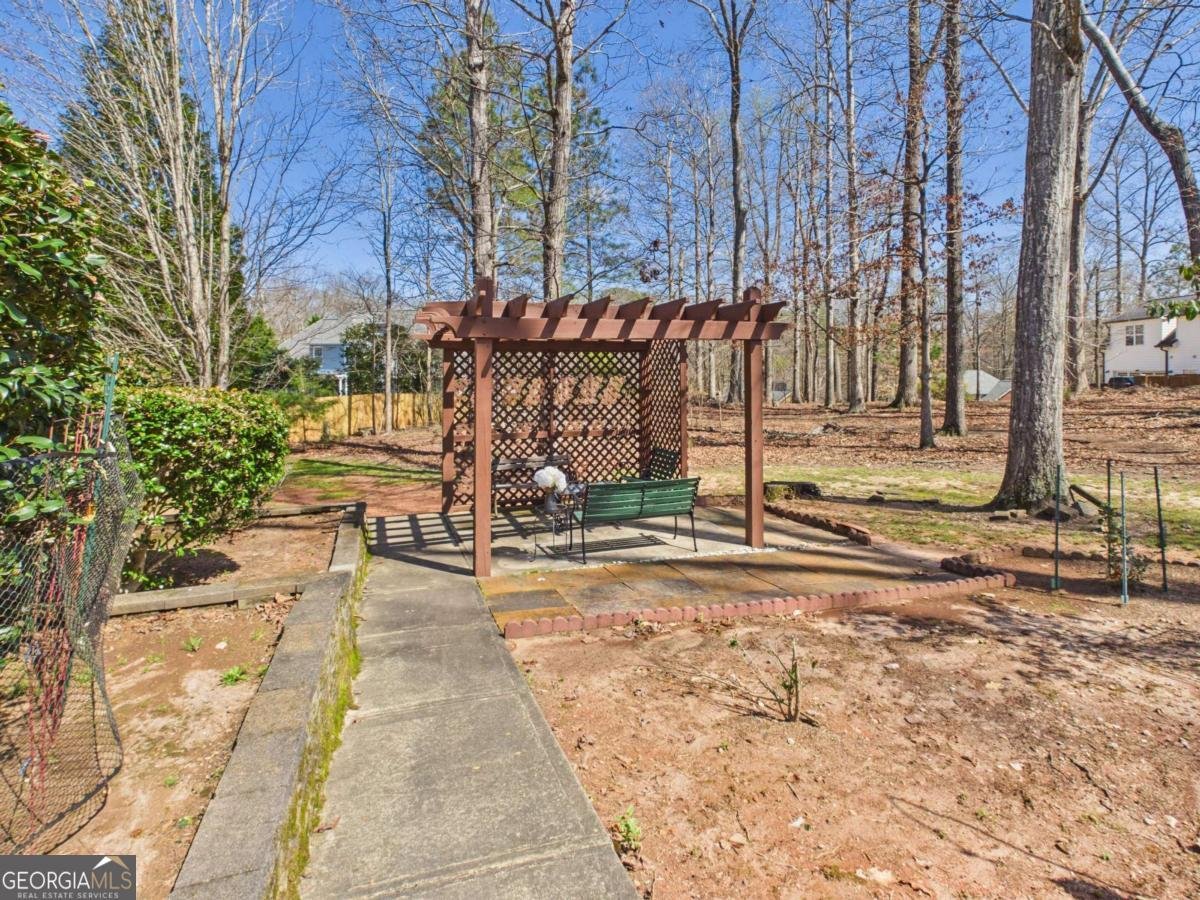 650 Lakeland Way Athens - Photo 20