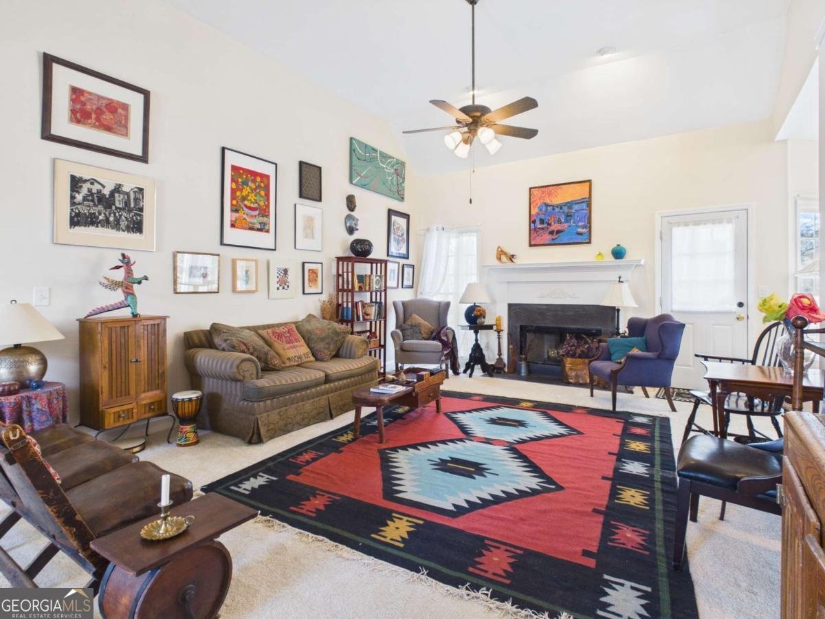 650 Lakeland Way Athens - Photo 6