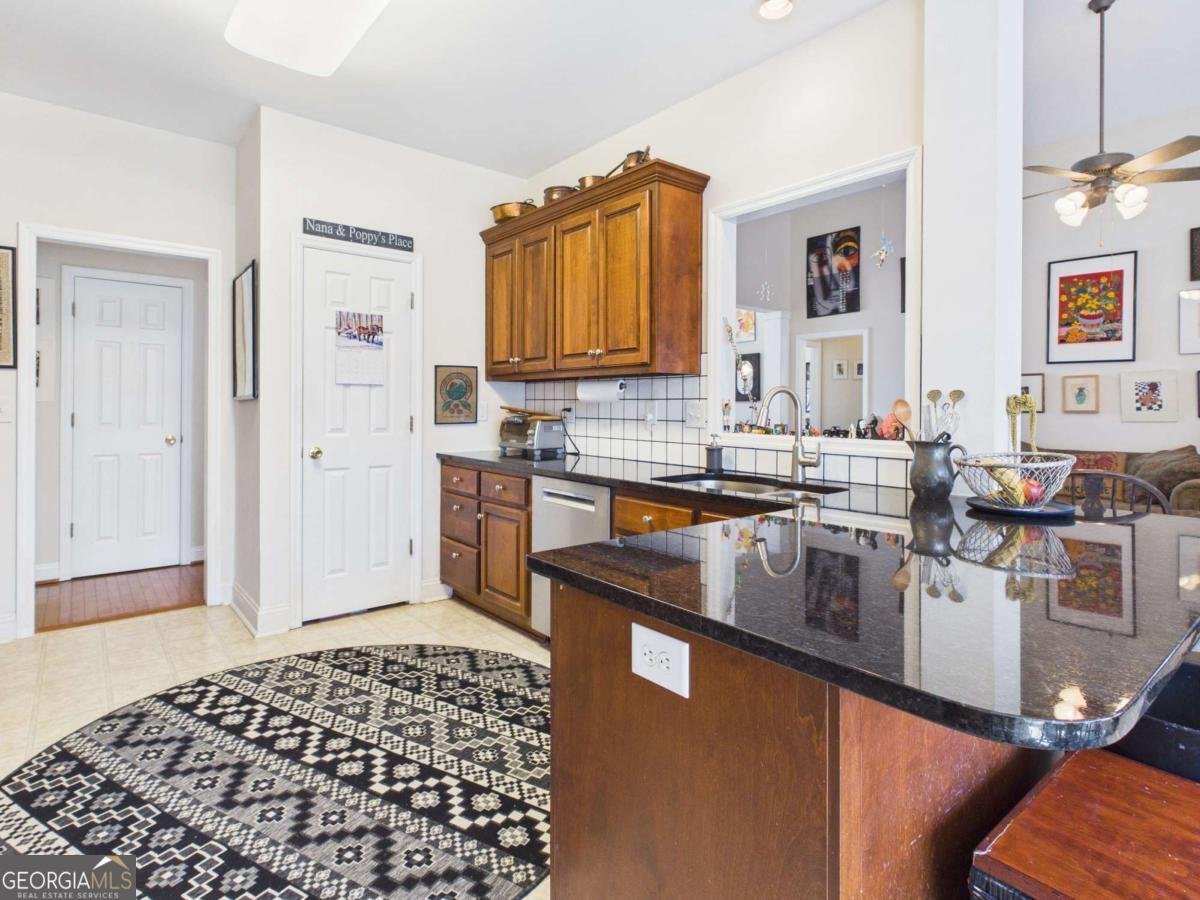 650 Lakeland Way Athens - Photo 8