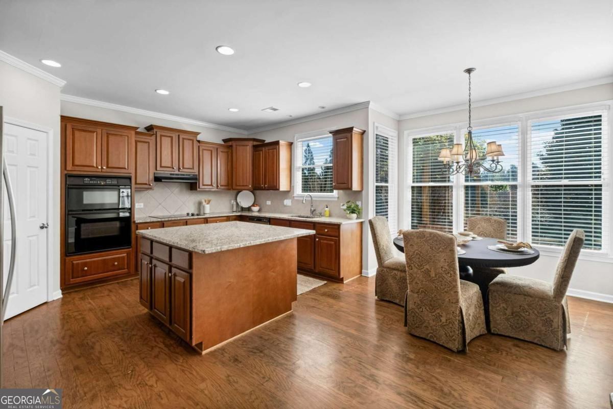 906 Laurelwood Court Canton - Photo 18