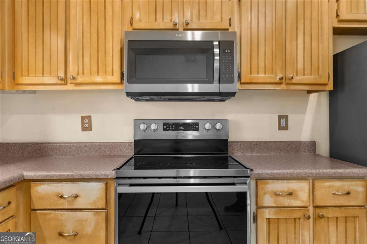 212 Whispering Pine Circle White - Photo 11