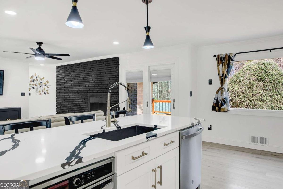 8617 Stone Road Douglasville - Photo 10