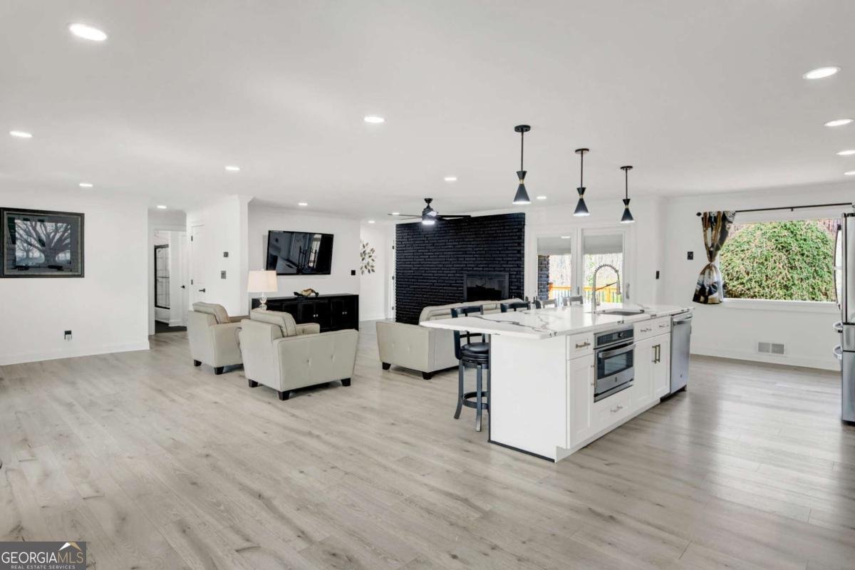 8617 Stone Road Douglasville - Photo 11