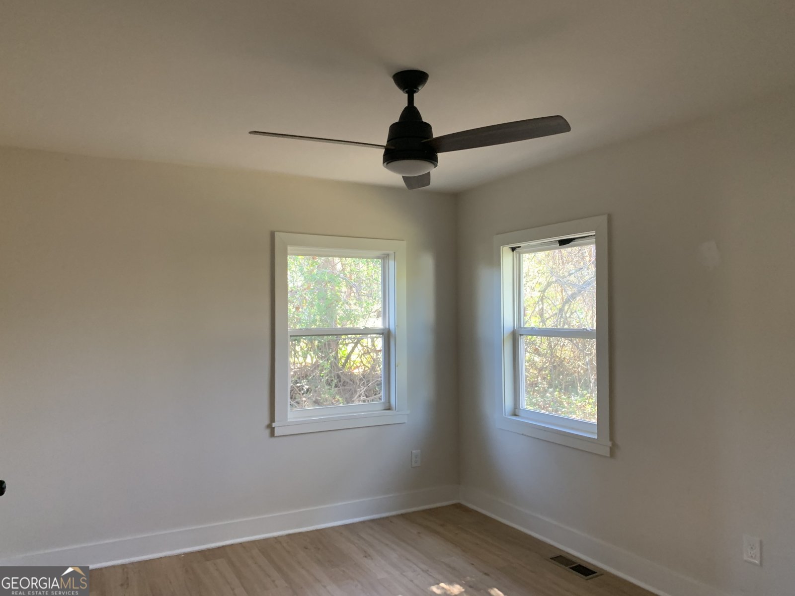 5085 Lake Drive Forest Park - Photo 6