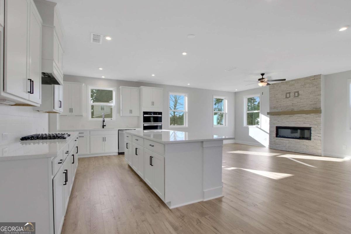 742 Crossroad Court Powder Springs - Photo 10