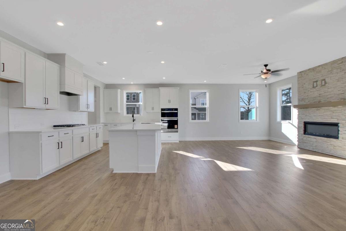 742 Crossroad Court Powder Springs - Photo 12