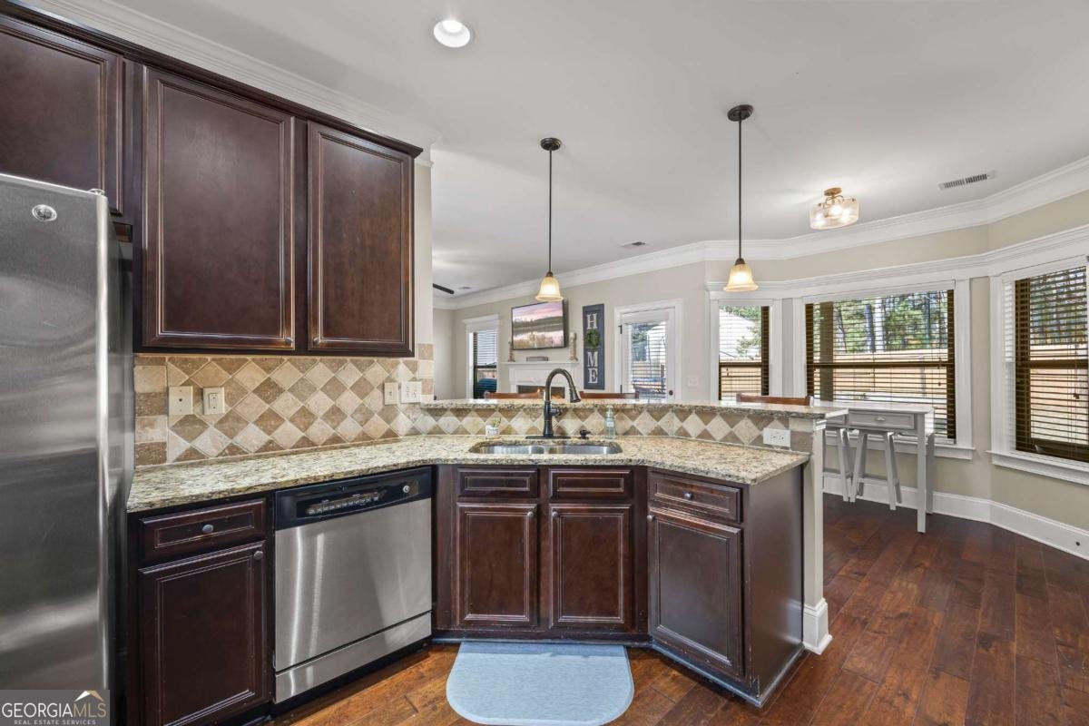 2443 Zablan Avenue Bethlehem - Photo 11