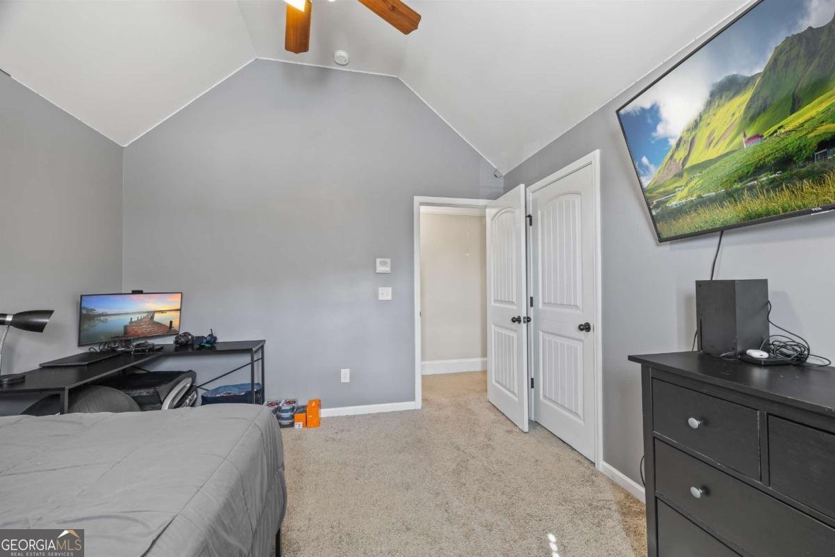 2443 Zablan Avenue Bethlehem - Photo 35