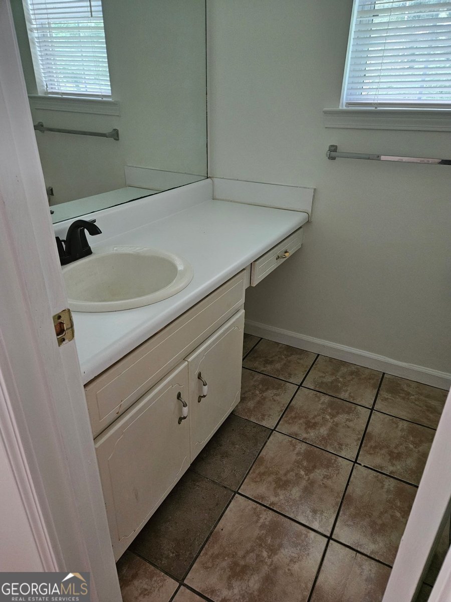 308 Fair Drive Ellenwood - Photo 8