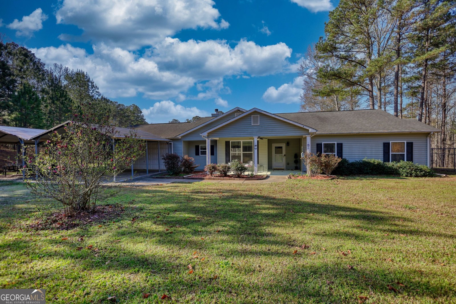 194 Burtom Rd Eatonton - Photo 1