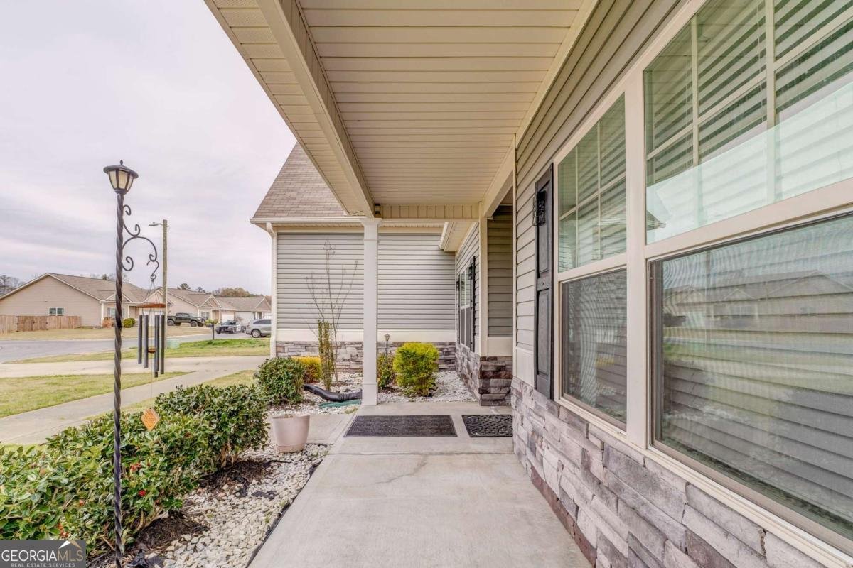 300 Heritage Drive Calhoun - Photo 7