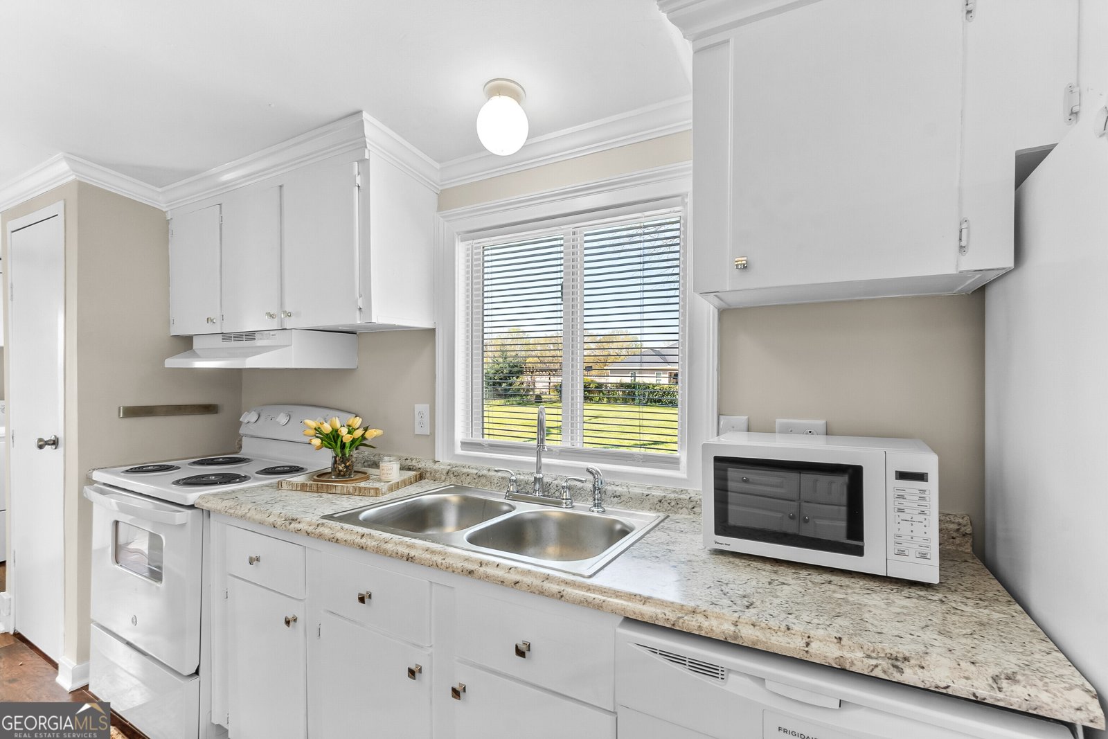 129 Walnut Street Bonaire - Photo 12