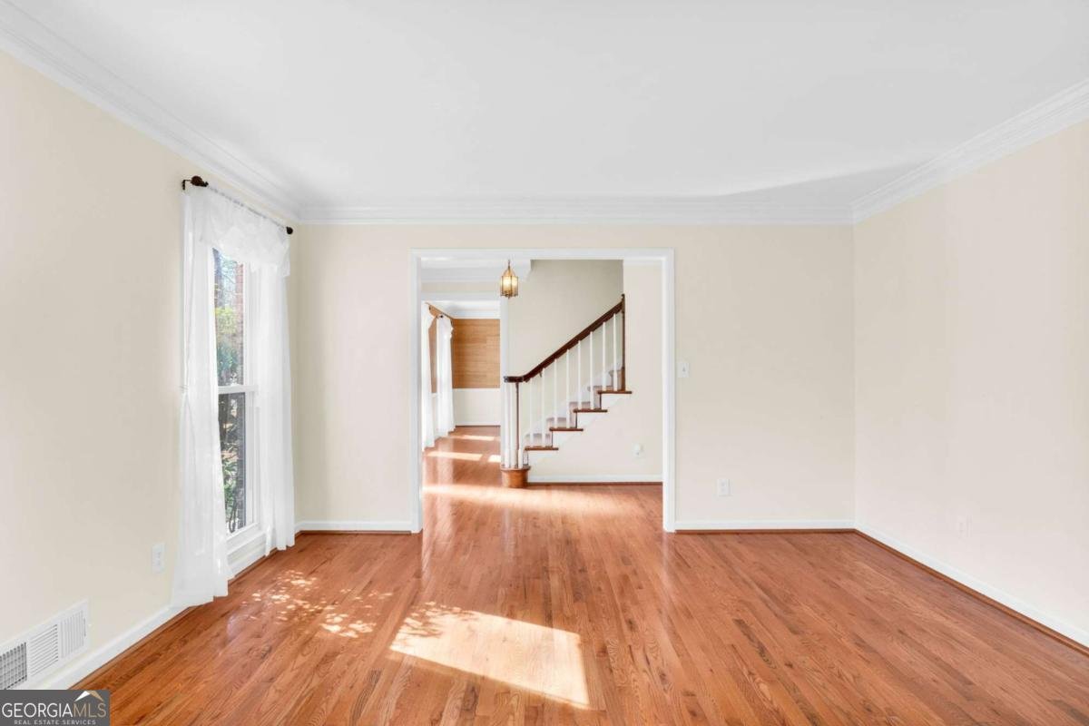 560 Park Lane Marietta - Photo 9