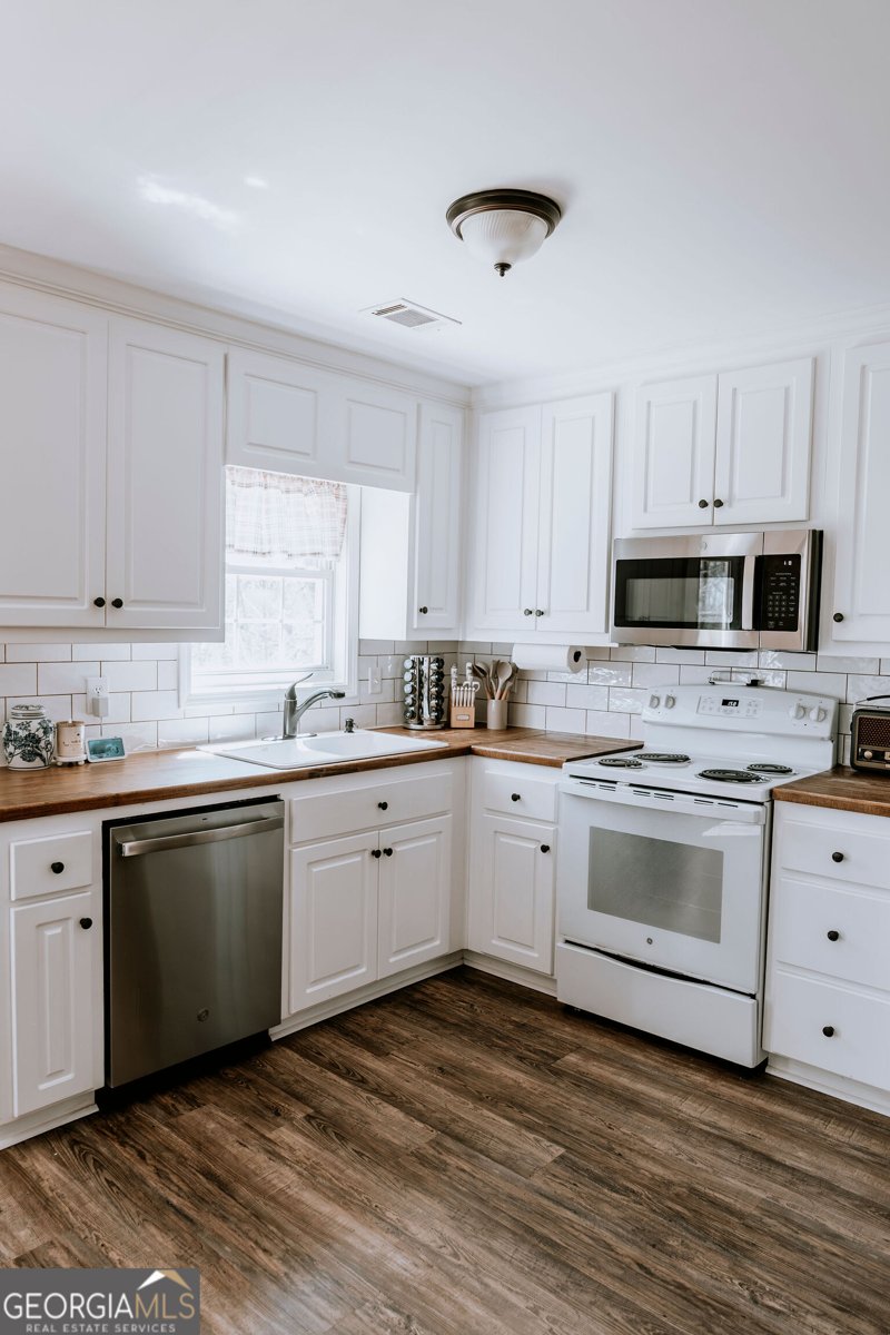 226 Collins Road Dawsonville - Photo 6