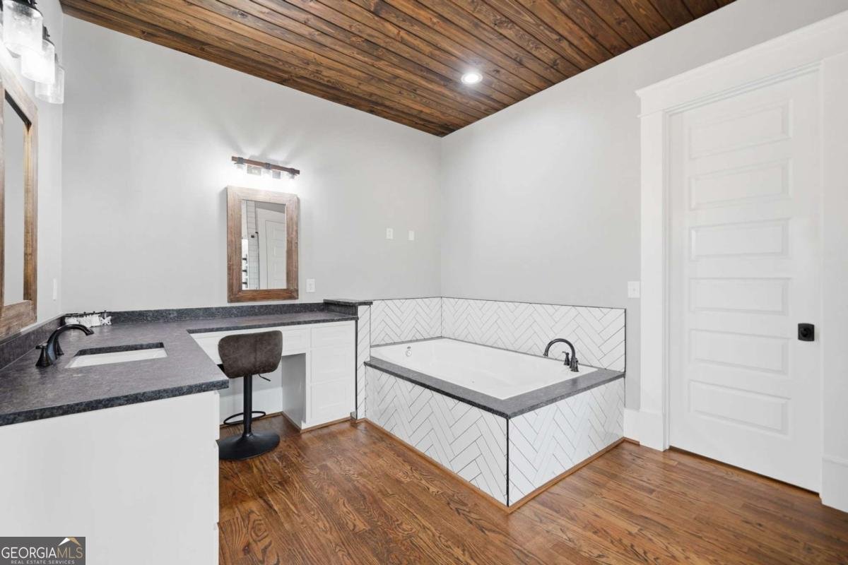 1100 Soap Creek Road Ball Ground - Photo 36