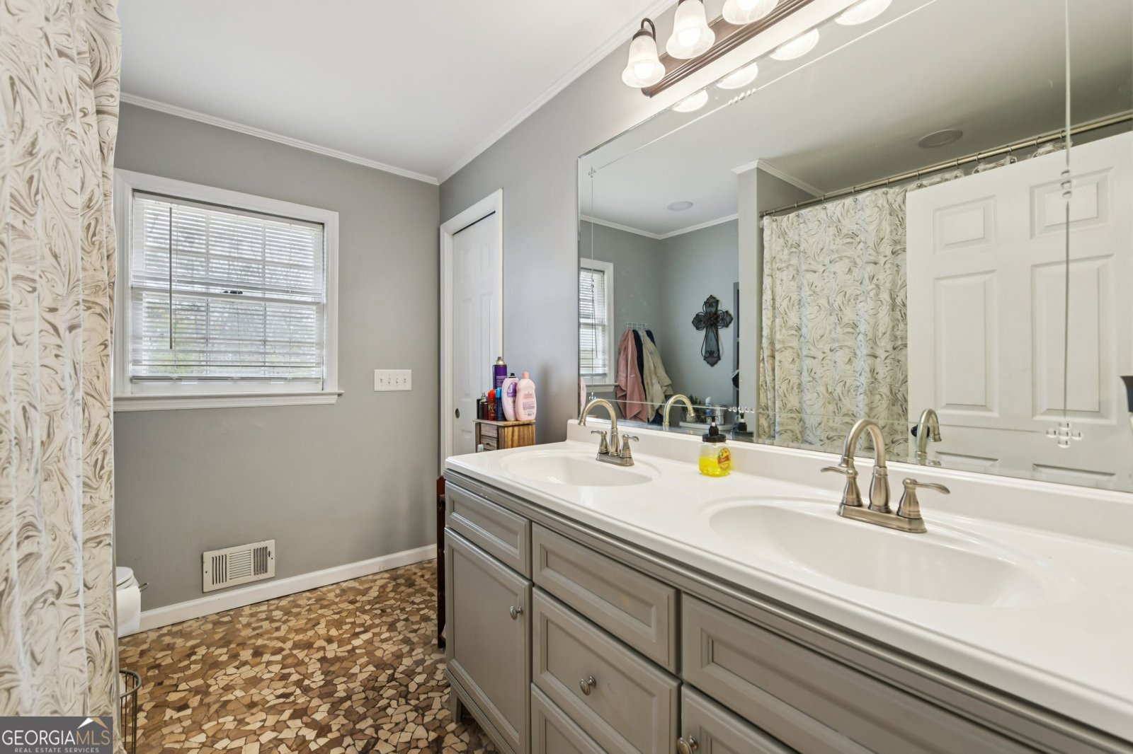 8165 Laurel Drive Covington - Photo 11