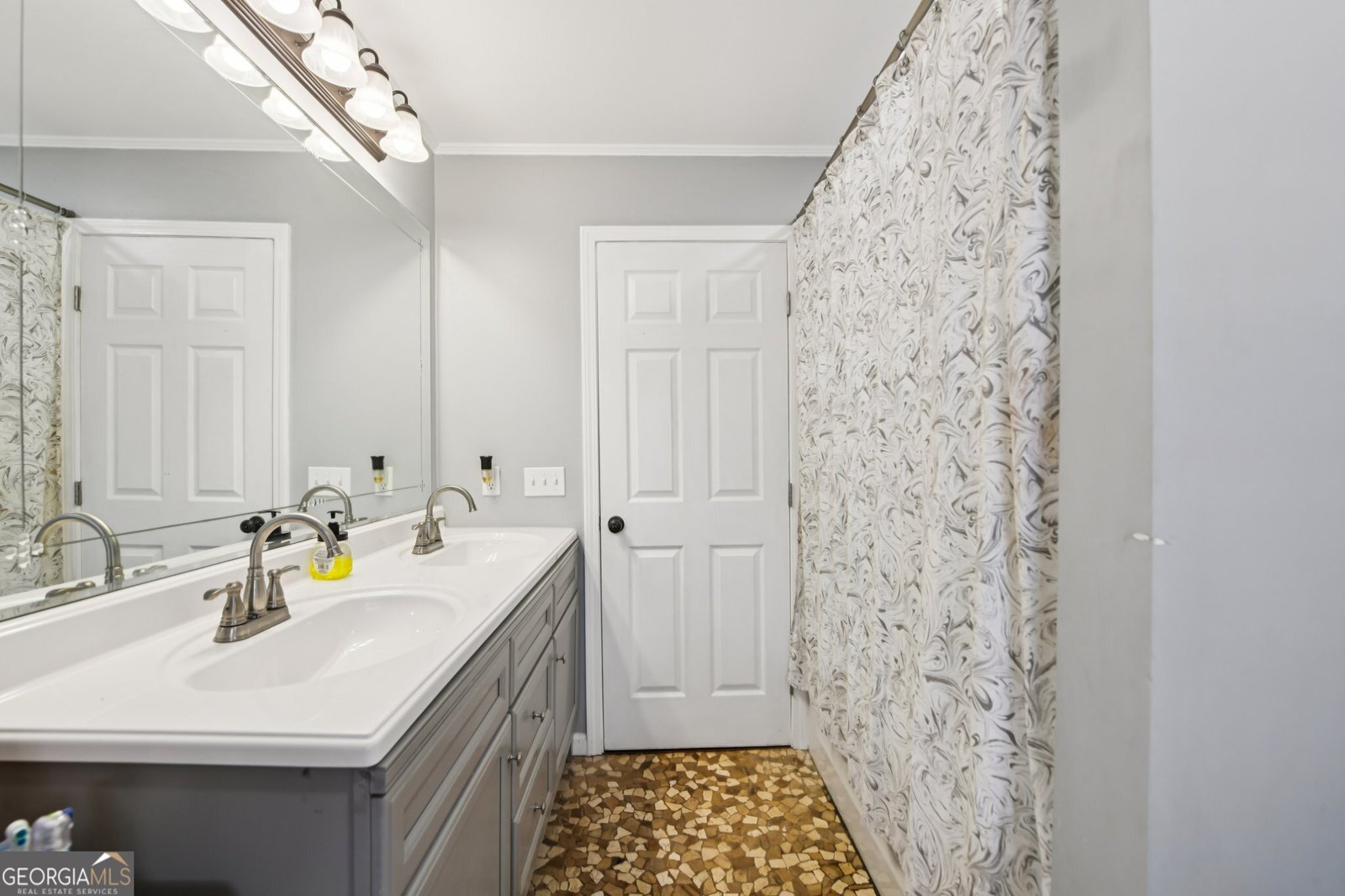 8165 Laurel Drive Covington - Photo 12